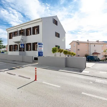 Crnekovic Iii Apartman *