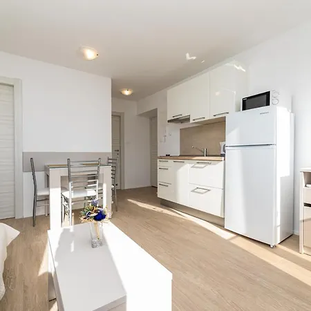 Crnekovic Iii Baška