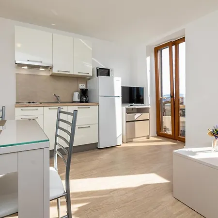 Apartament Crnekovic Iii Baška