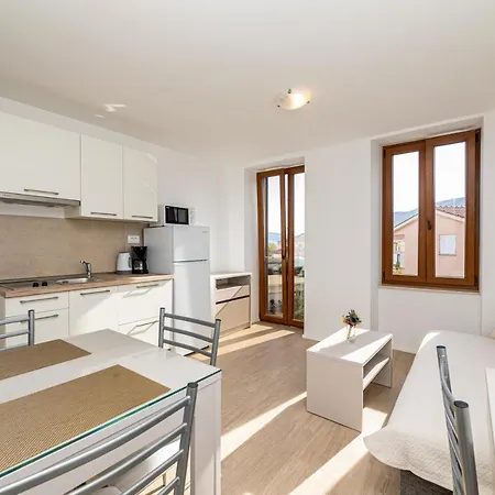 Crnekovic Iii Apartament