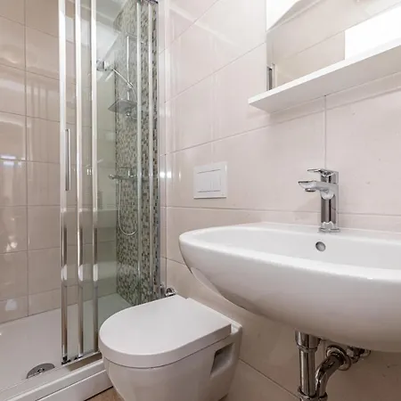 Crnekovic Iii * Baška