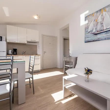 Crnekovic Iii Apartament