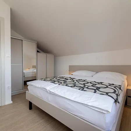 Crnekovic Iii Baška