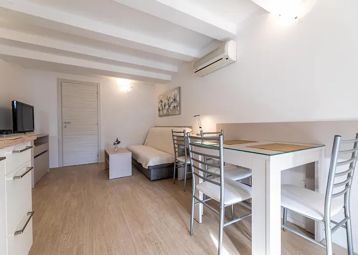 Apartment Crnekovic Iii