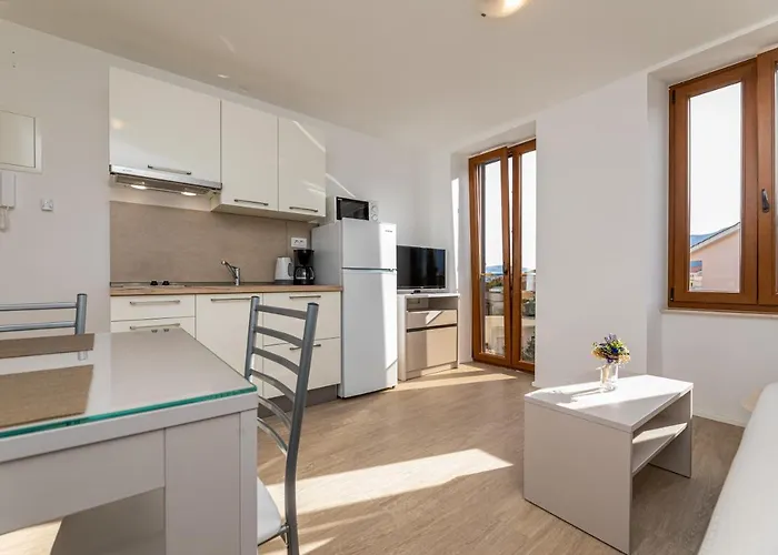 Crnekovic Iii Apartment *