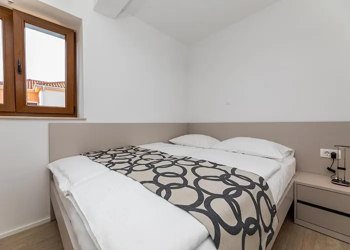 Crnekovic Iii Apartment