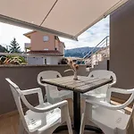 Apartament Crnekovic Iii