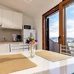 Crnekovic Iii Apartament Baška