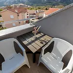 Crnekovic Iii Apartament Baška
