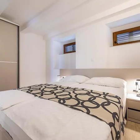 Appartamento Crnekovic Iii Baška