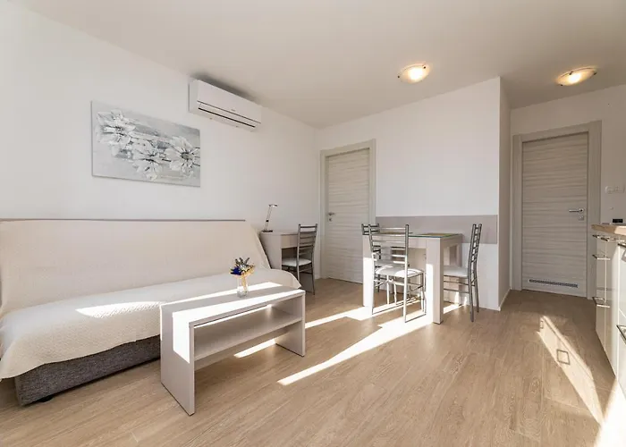 Crnekovic Iii Baška